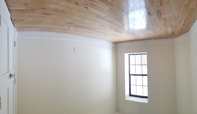 Building Photo - 388 Clifton Pl