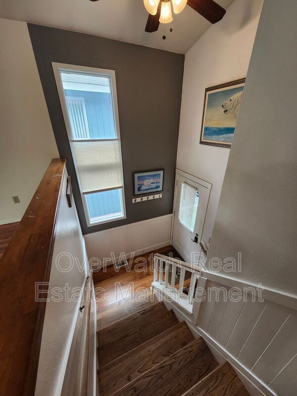 Building Photo - 3228 Aquarius Cir