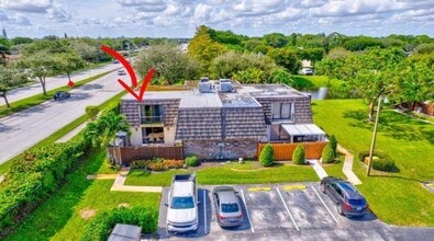 Building Photo - 1530 Forest Lakes Cir