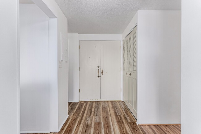 Photo - Three Bed / Two bath at the Cherry Creek P... Apartment