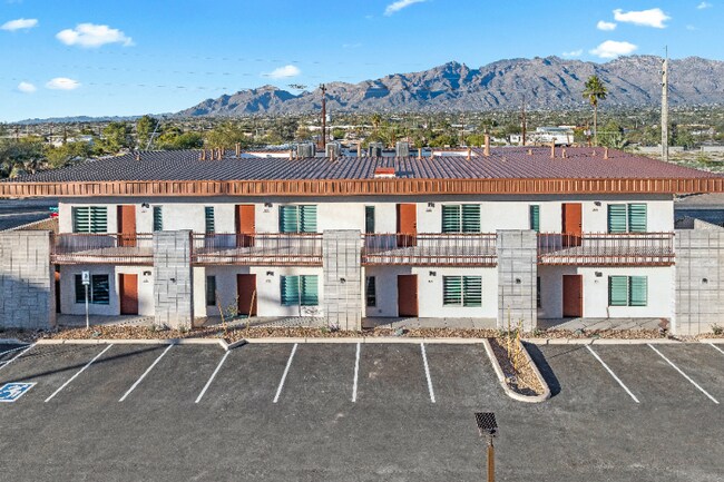 Foto del edificio - 3820 E Fort Lowell Rd