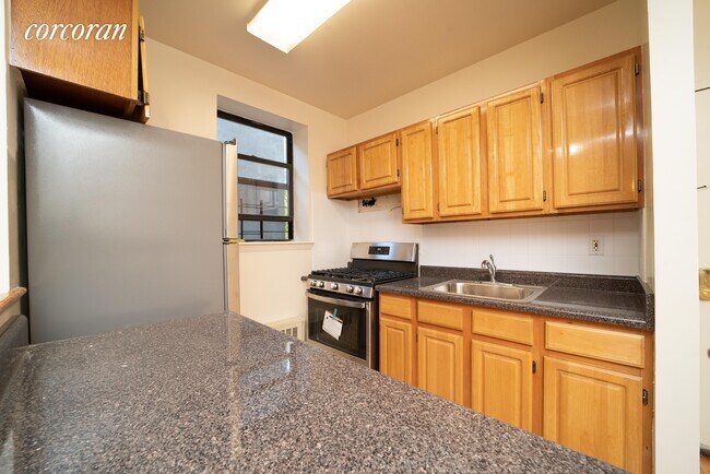 Foto del edificio - 34 W 129th St
