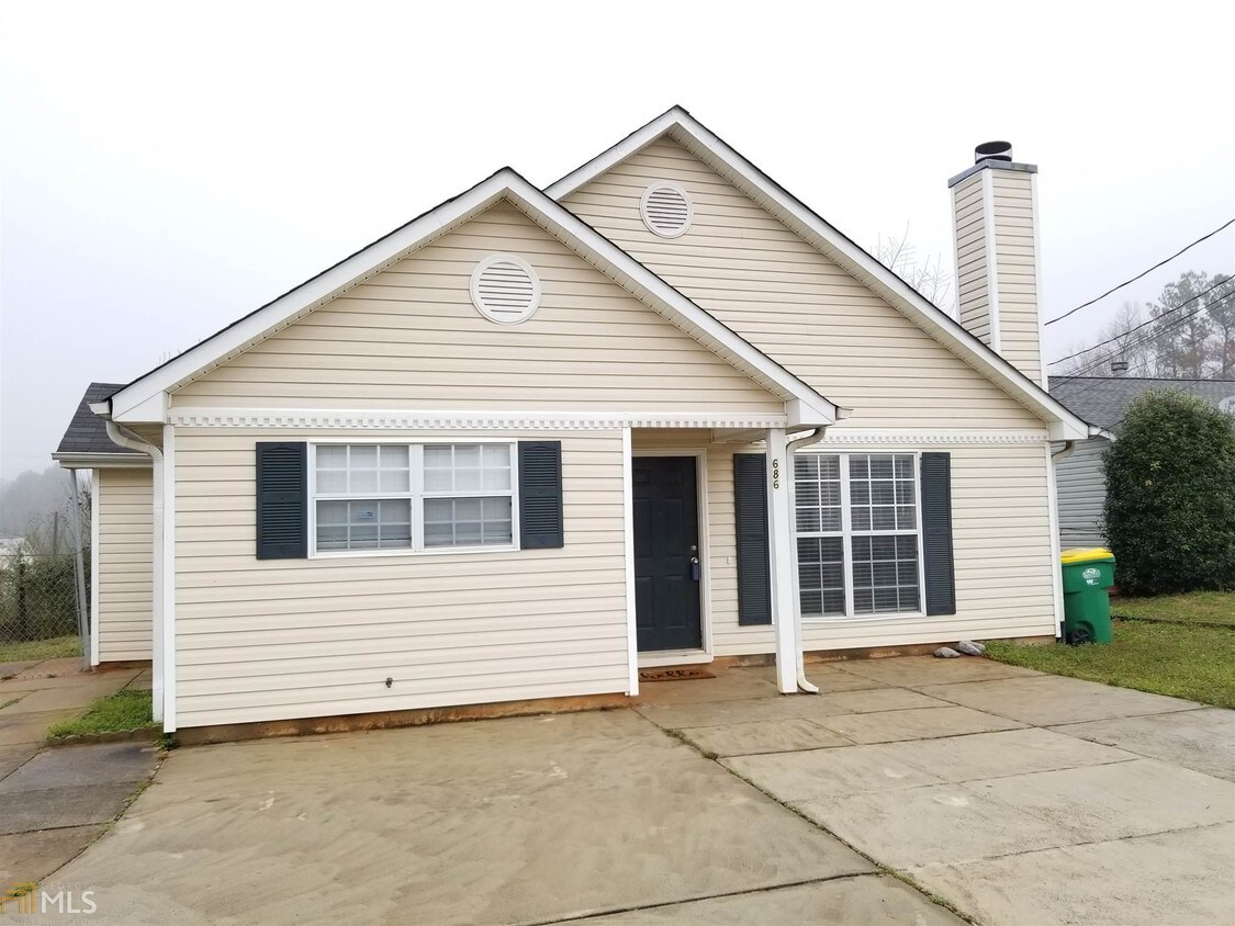 686 Morrow Rd, Forest Park, GA 30297 House for Rent in Forest Park