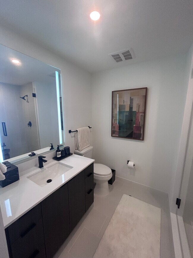 Foto del edificio - 83 NW 26th St