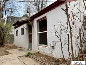 Building Photo - 821 W Myrtle St