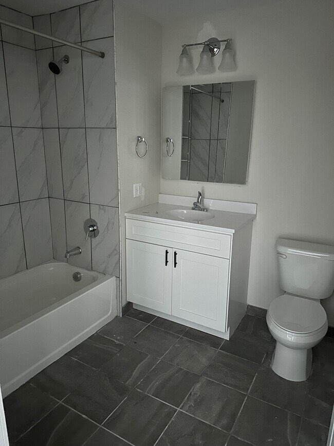 Building Photo - 54-58 Wall St