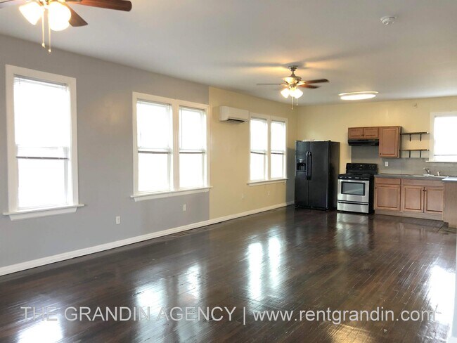 Foto del edificio - 312 13th St SW