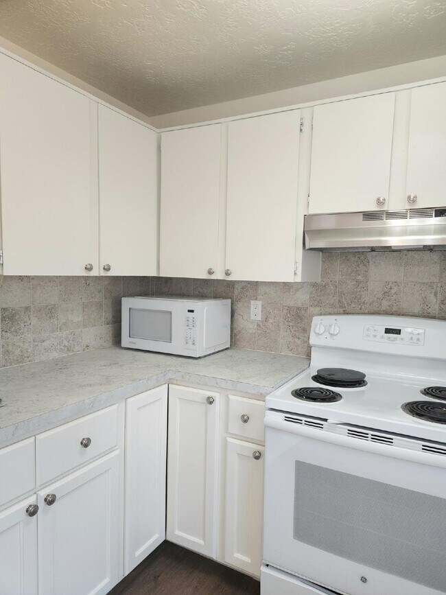 Foto del edificio - Charming 3 Bed, 2 Bath Boise Duplex - Comi...