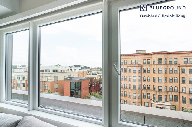 Foto del edificio - 2601 14th St NW