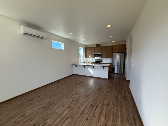 Foto del edificio - 3Bd/2.5Ba Everett Condo