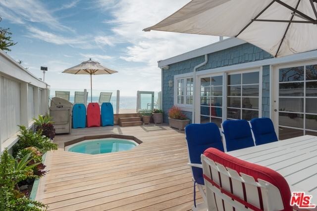 Foto del edificio - 23716 Malibu Colony Rd