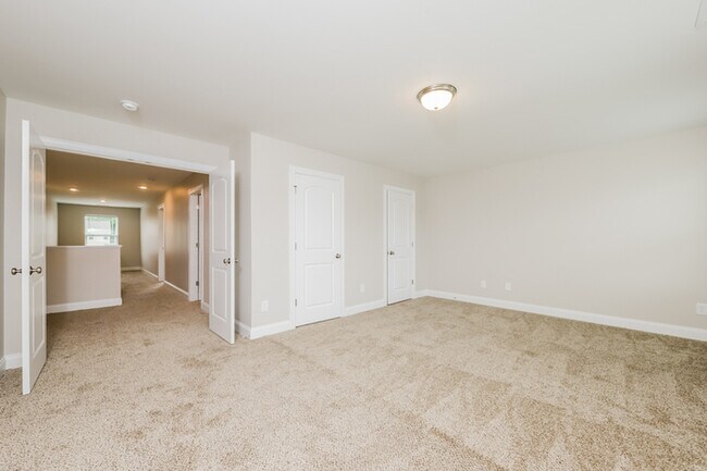 Building Photo - 112 Archer Dr