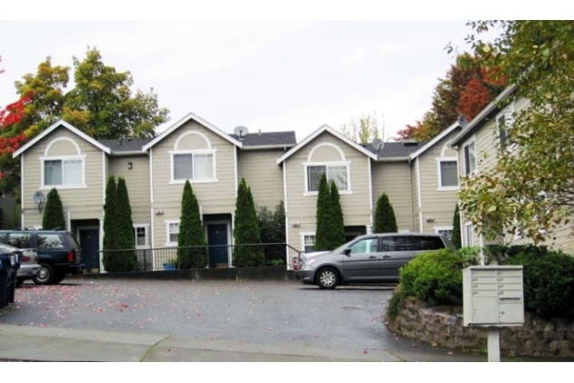 Building Photo - Main Street Townhomes