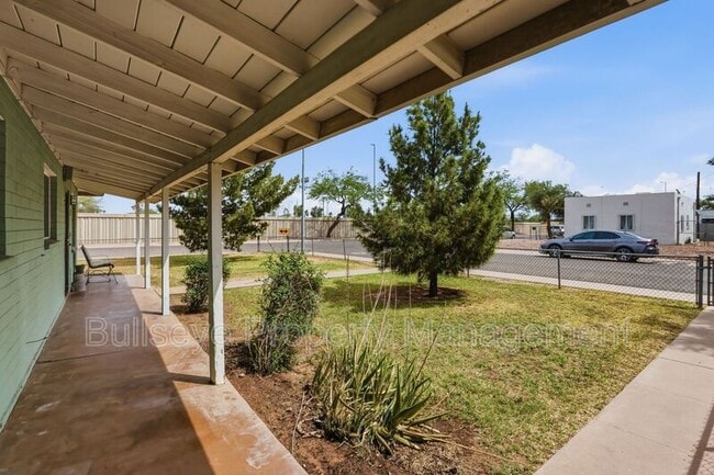 Foto del edificio - 1721 E Moreland St