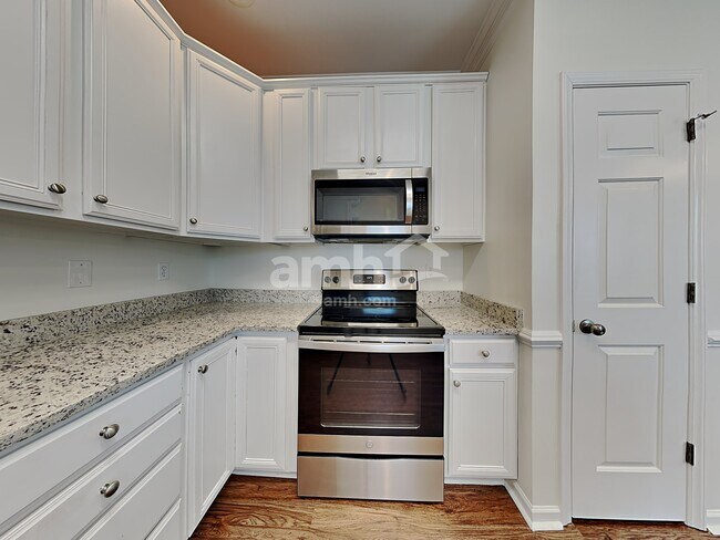 Foto del edificio - 229 Cinnamon Way