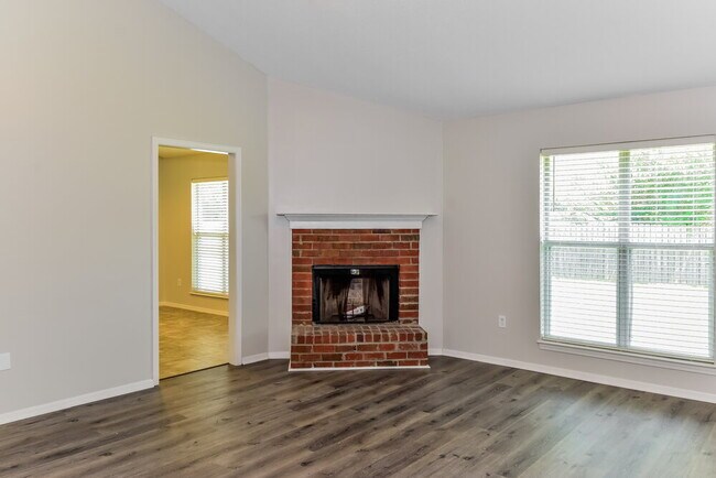 Building Photo - 10368 Palmer Cove