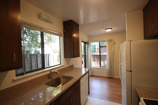 Kitchen - 2145 Cedar St