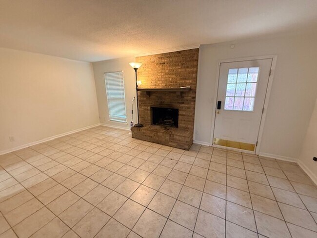 Foto del edificio - 1621 Limestone Ct