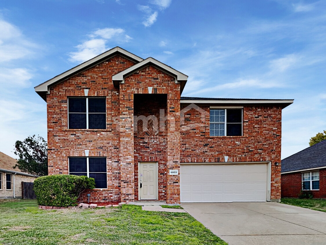 6803 Lake Jackson Drive House Rental in Arlington, TX