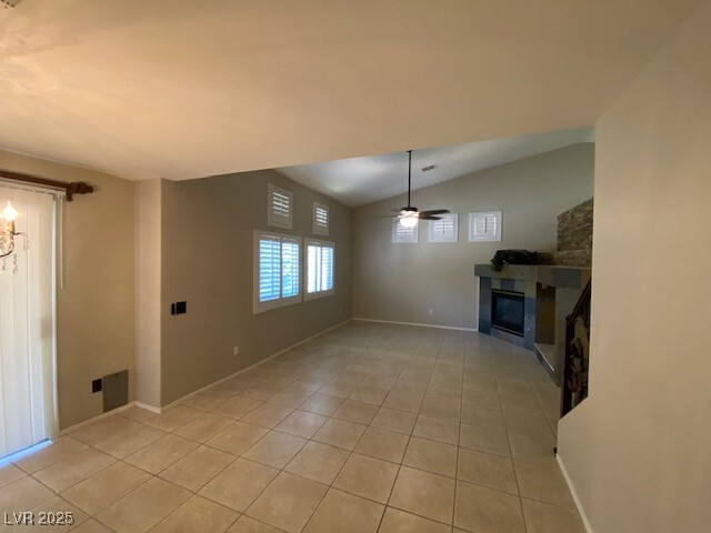 Building Photo - 1401 Woodmore Dr