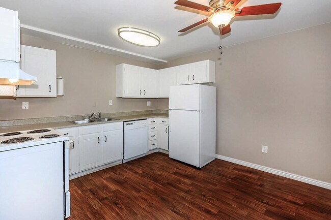 Foto del edificio - Wheelhouse Apartments