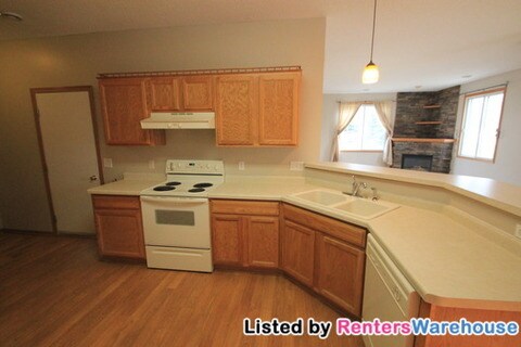Building Photo - 13037 Europa Trail Way N