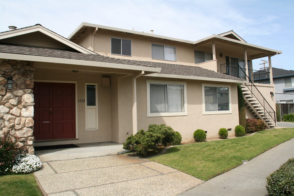 Building Photo - 1133 Leigh Ave