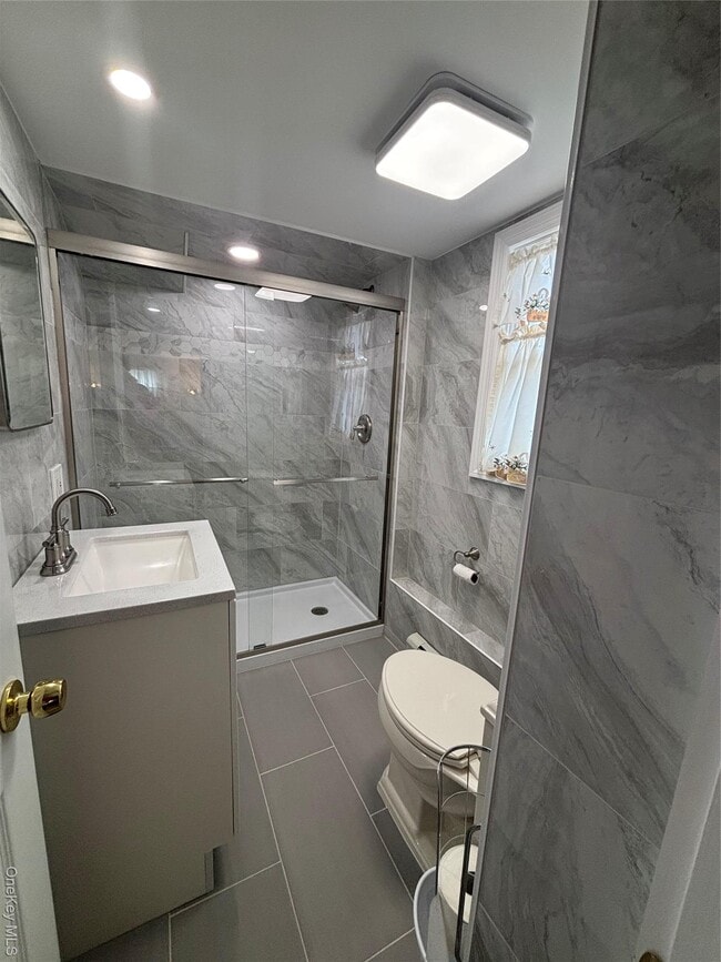 Building Photo - 293 Concord Ave