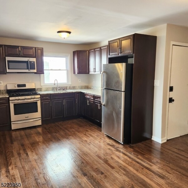 Building Photo - 64 40th St