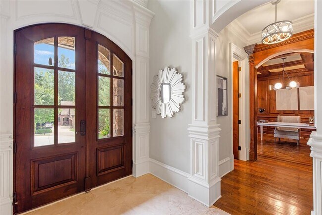 Building Photo - 840 Camden Park Ct