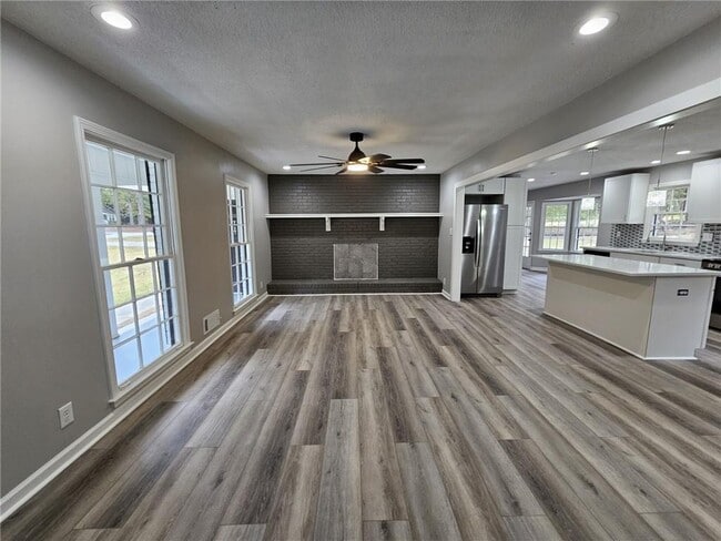 Foto del edificio - 999 Braselton Hwy