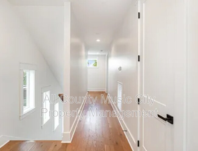 Foto del edificio - 503 Summit St