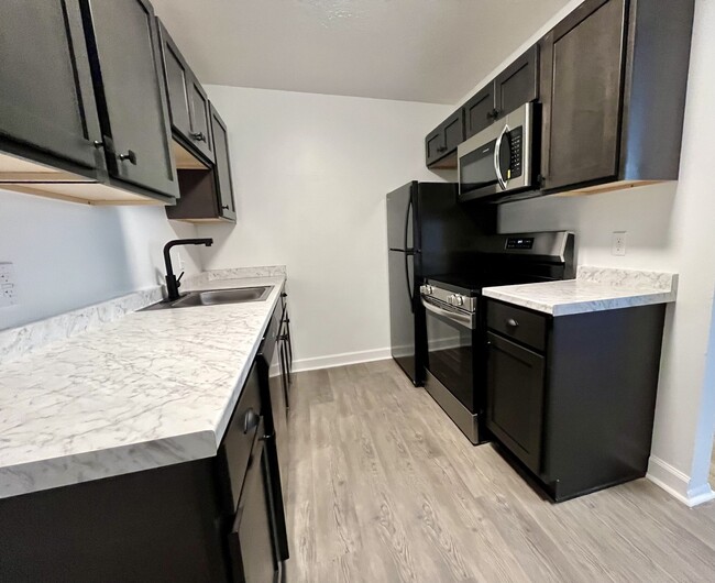 Renovated Kitchens - Integrity Northfield Apartments