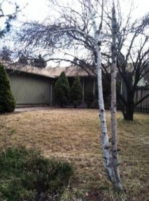 Building Photo - 1151 NE Viking Ct