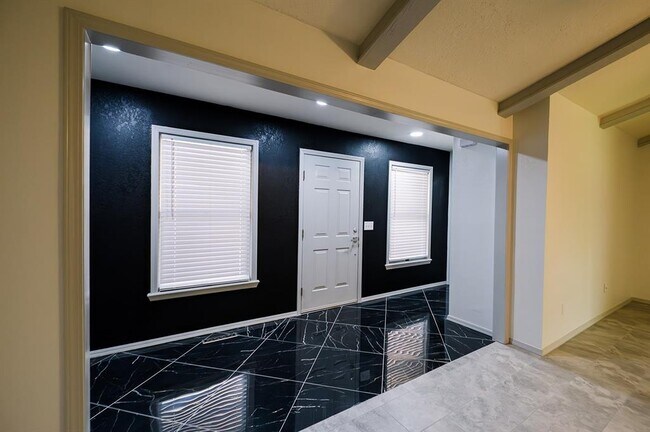 Foto del edificio - 3215 Woodsboro Dr