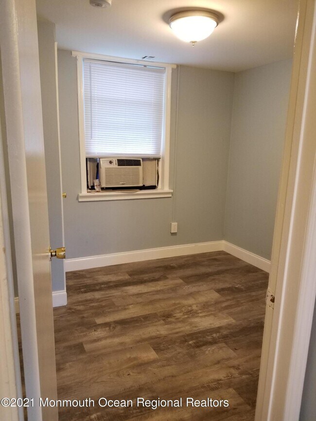 Building Photo - 5015 NJ-33