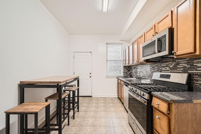 Building Photo - 205 N Luzerne Ave