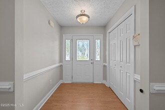 Building Photo - 205 Croatan Woods Dr