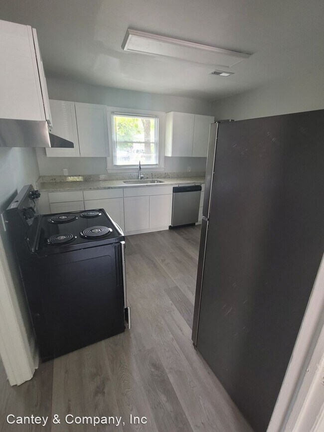Building Photo - 3 br, 1 bath House - 6811 Doby Dr