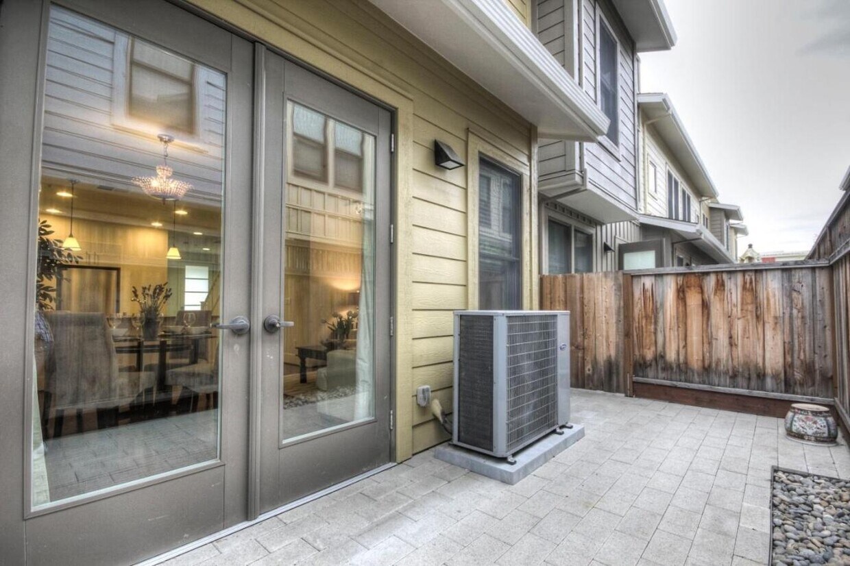 894 Altaire Walk, Palo Alto, CA 94303 Townhome Rentals in Palo Alto