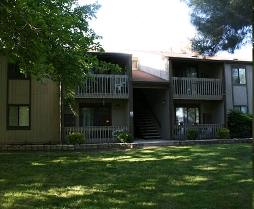 Colusa Green - Colusa Green Apartments