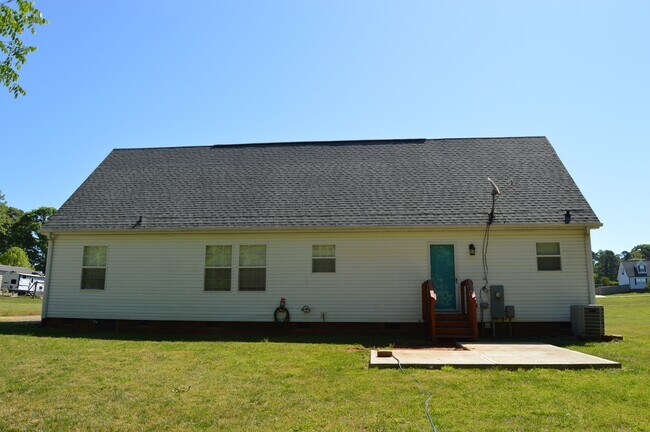 Building Photo - 118 Grain Dr