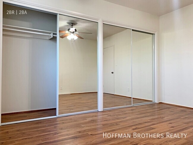 Building Photo - 1521 E Windsor Rd Glendale, CA 91205