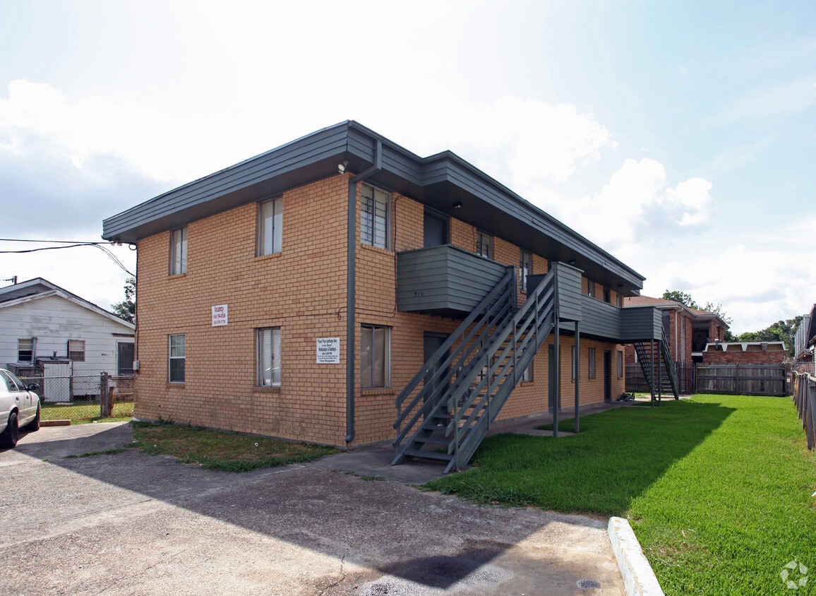 316 8th St, Gretna, LA 70053 Apartments in Gretna, LA