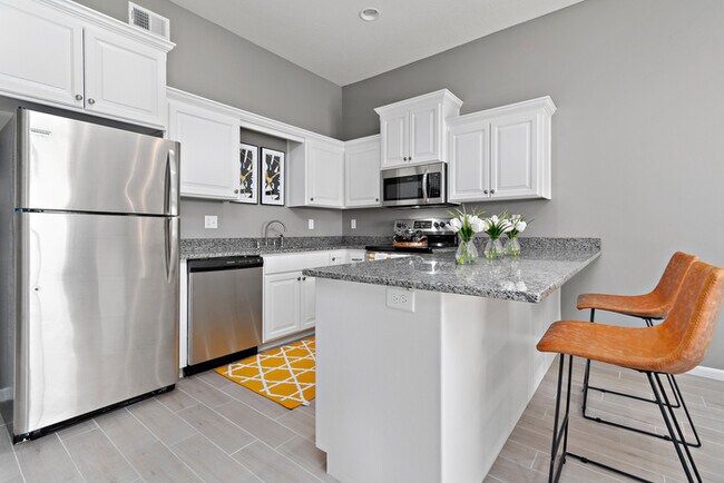 Foto del edificio - 3 bedroom 2 bath townhome