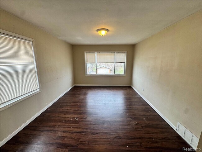 Foto del edificio - 3785 12th St