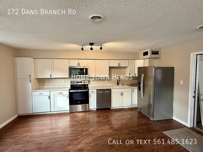 Building Photo - 172 Dans Branch Rd