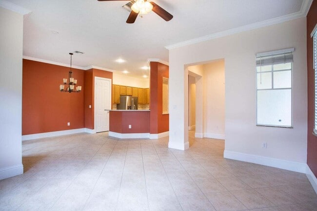 Building Photo - 6072 NW 116th Dr