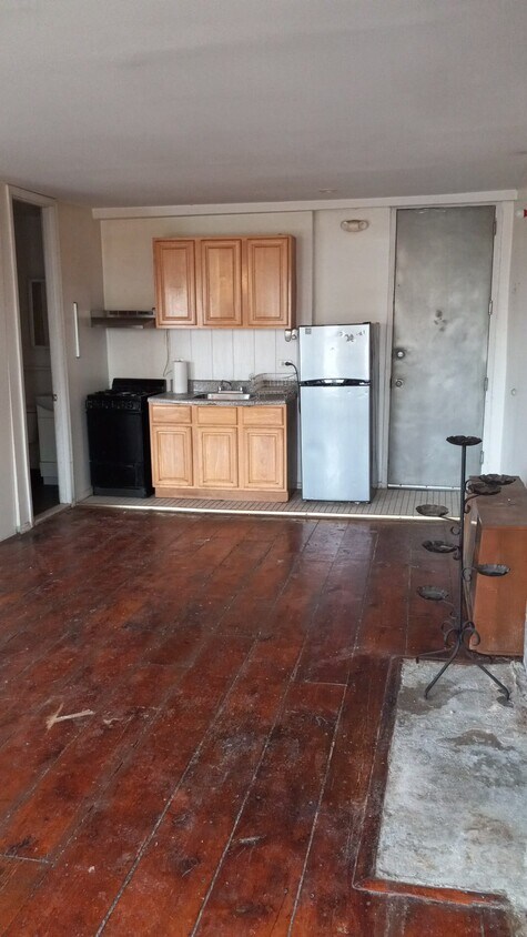 Building Photo - 185 S 8th St
