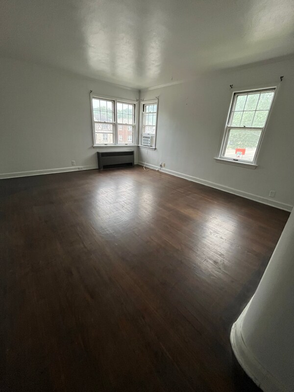 Foto del edificio - 2125 Auburn St